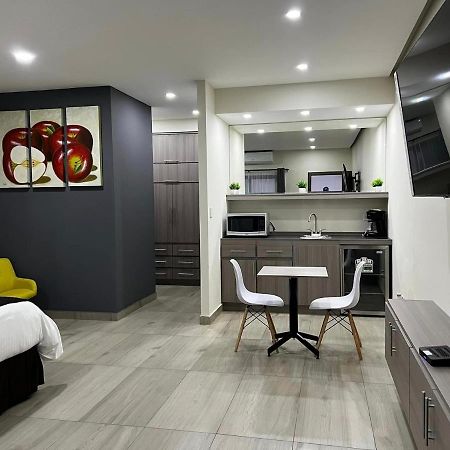 Madison Suites Cuauhtémoc Екстериор снимка