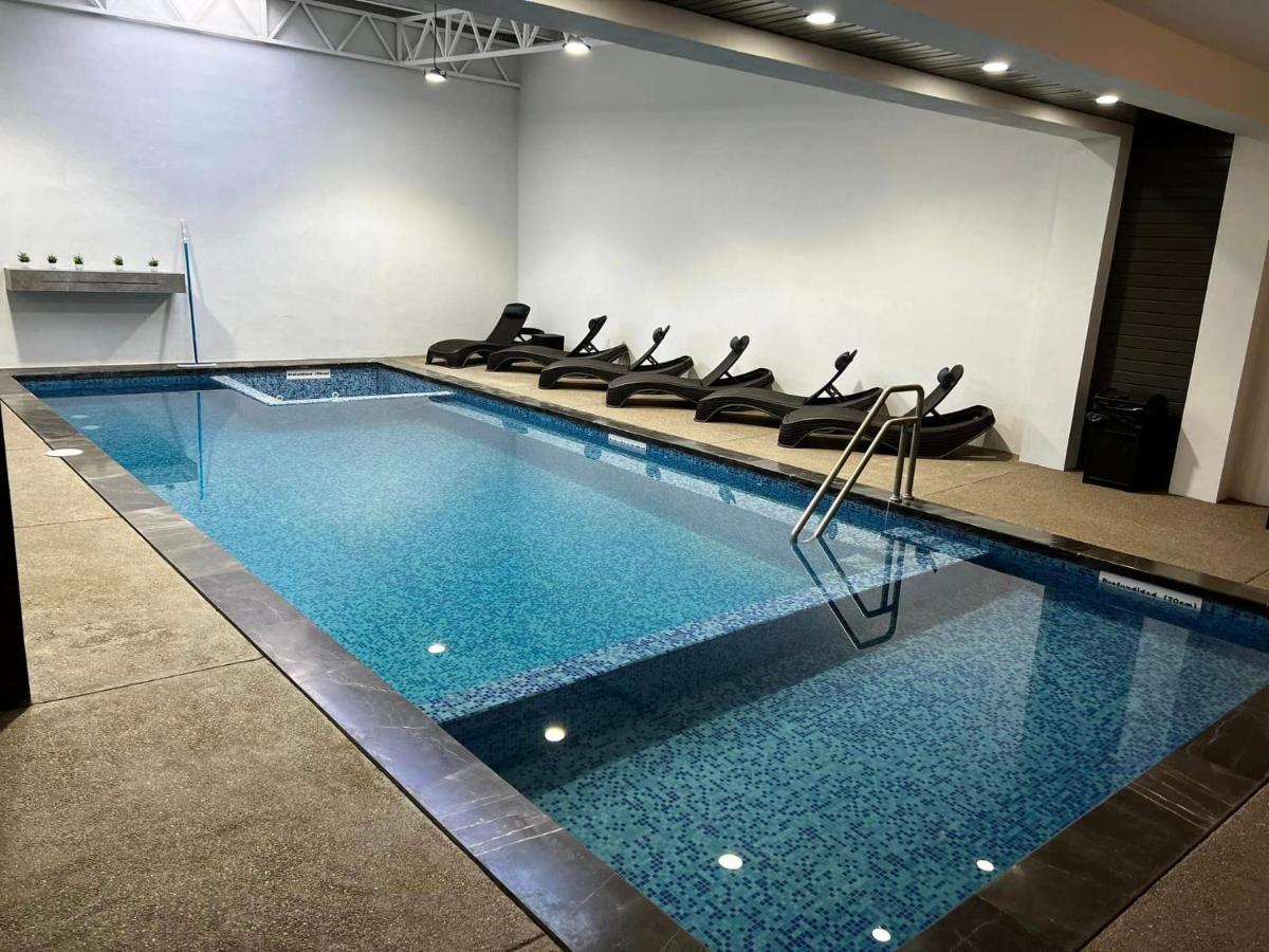 Madison Suites Cuauhtémoc Екстериор снимка